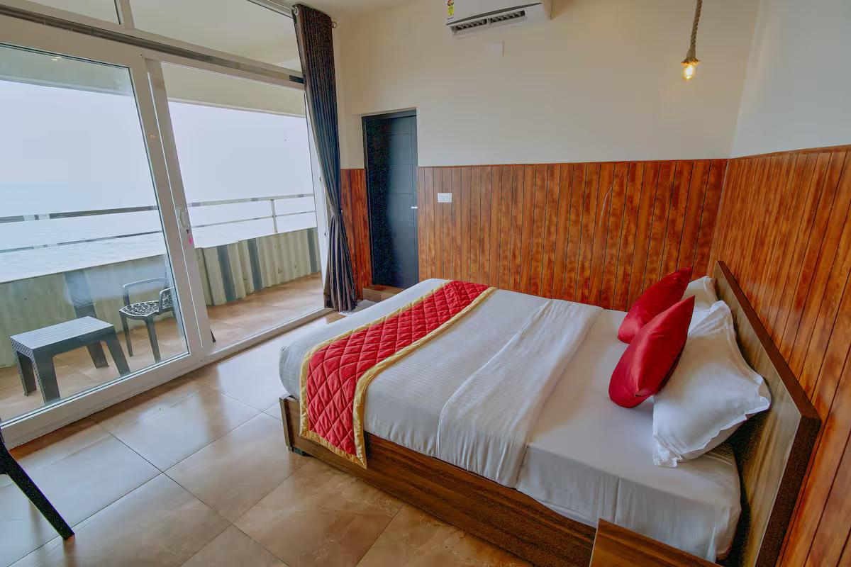 The Cabana Beachfront Villa Rooms x Solis Nature