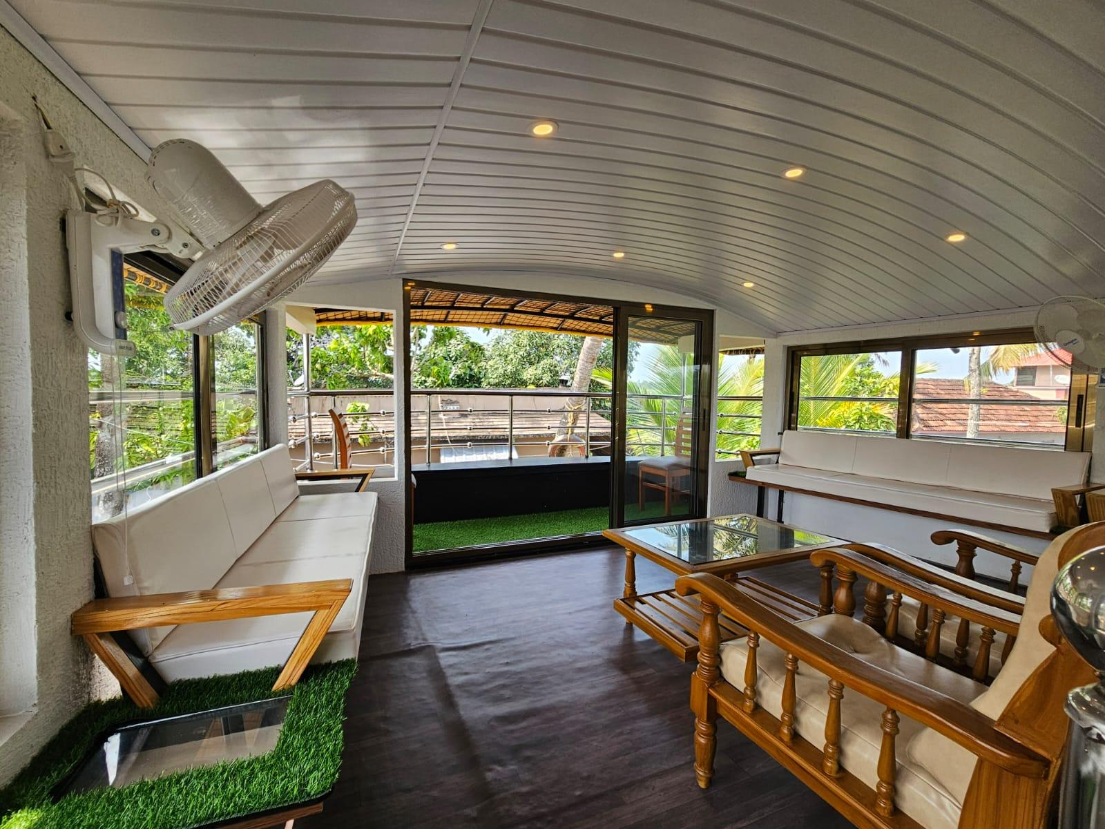 3 rooms Kayal Rani by Nohark house boats x Solis Nature 3 rooms Kayal Rani by Nohark house boats x Solis Nature