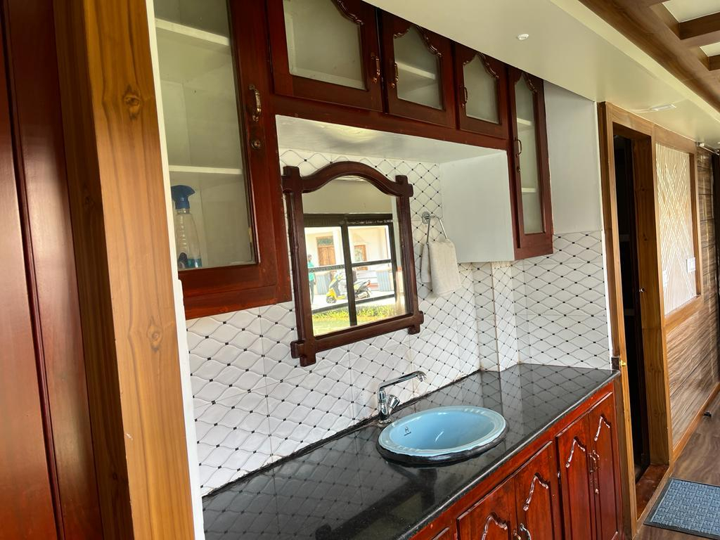 5 rooms Papapalil by Nohark Houseboats x Solis Nature 5 rooms Papapalil by Nohark Houseboats x Solis Nature