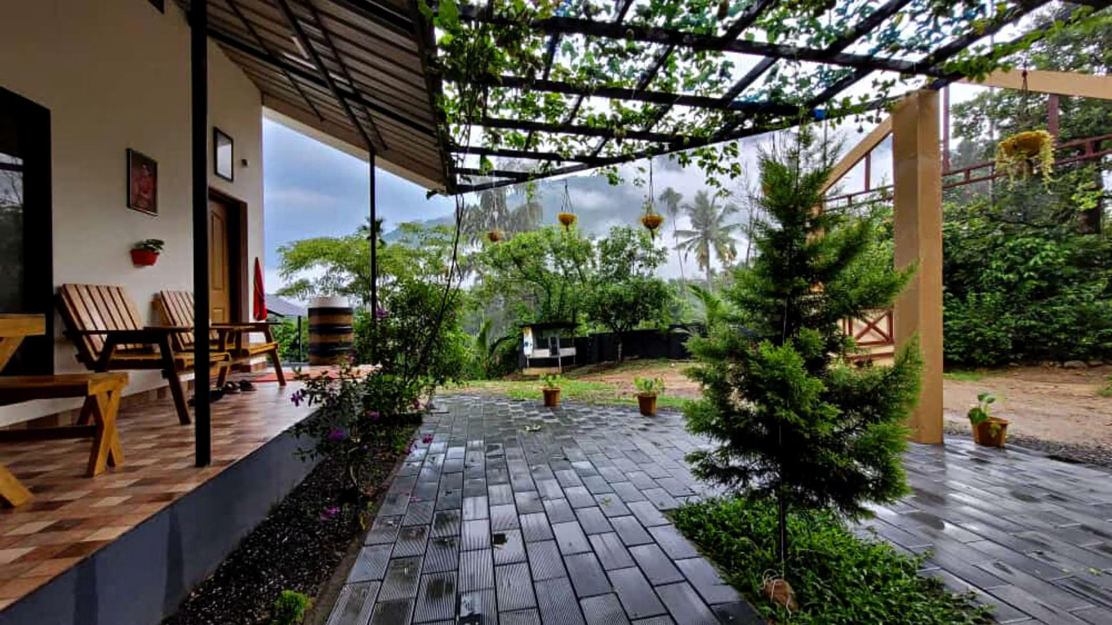 Farmhouse Mankulam x Solis Nature Farmhouse Mankulam x Solis Nature