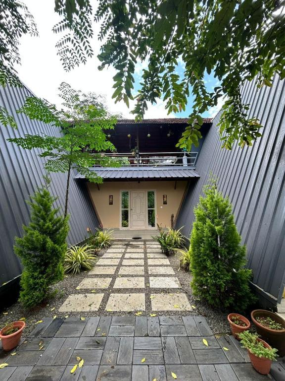 Farmhouse Mankulam x Solis Nature Farmhouse Mankulam x Solis Nature