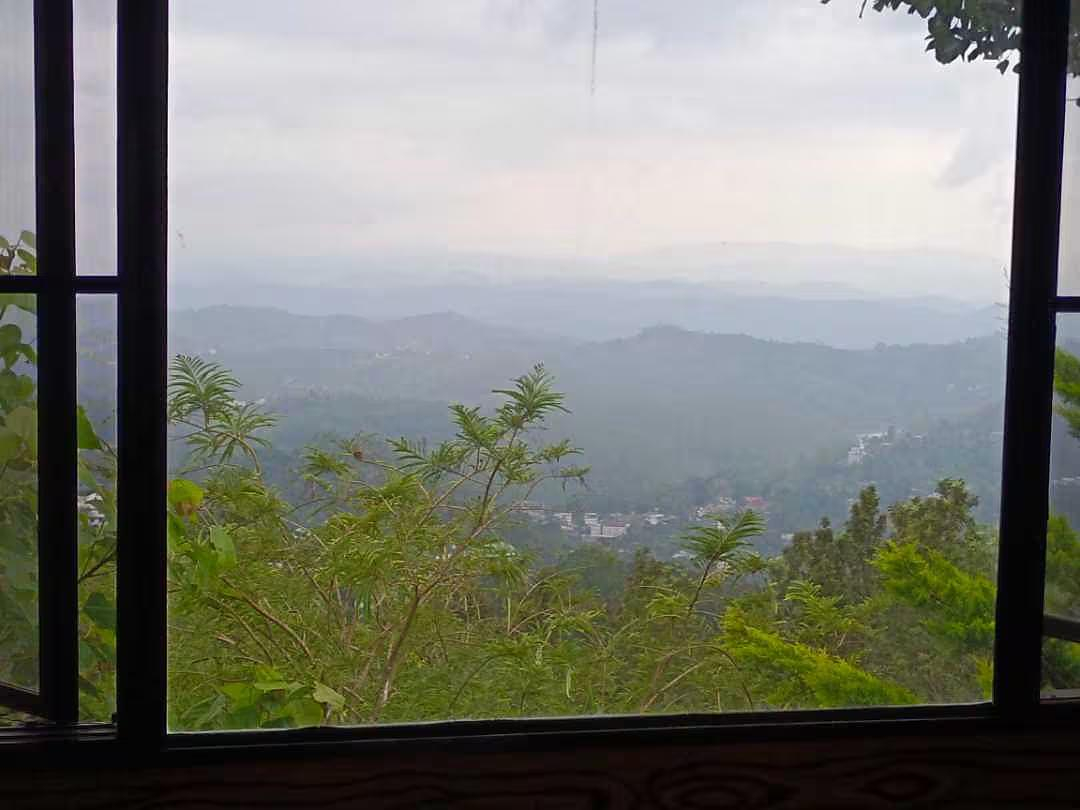 Estate Residency Tree House & Cave Room x Solis Nature Estate Residency Tree House & Cave Room x Solis Nature