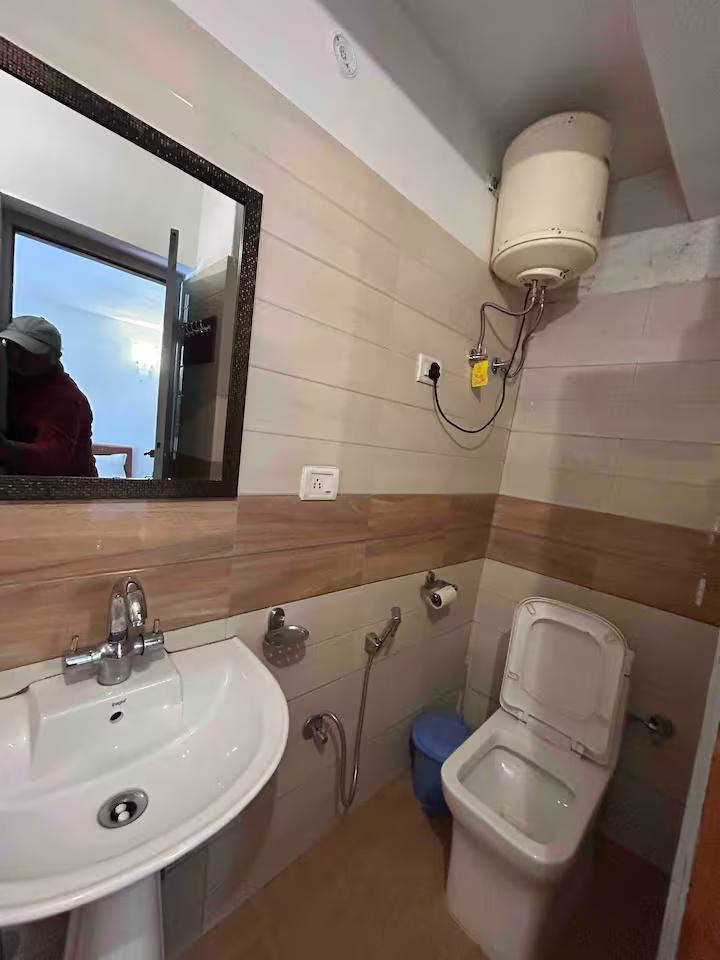 Artist’s Studio Homestay in Mukteshwar x Solis Nature