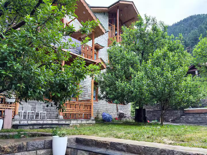 Karjan Villa x Solis Nature Karjan Villa x Solis Nature