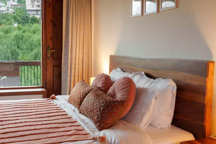 Luxe Wooden Attic Room x Solis Nature Luxe Wooden Attic Room x Solis Nature