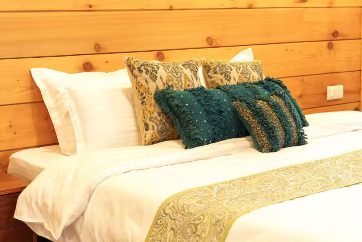 Plush 3-Bedroom Combo in Aesthetic Villa x Solis Nature Plush 3-Bedroom Combo in Aesthetic Villa x Solis Nature