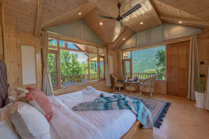 Balcony Room with Swing and Endless View x Solis Nature Balcony Room with Swing and Endless View x Solis Nature