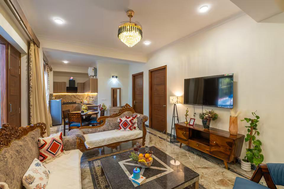 Mountain Views, Meals & More|Near Kasaul x Solis Nature Mountain Views, Meals & More|Near Kasaul x Solis Nature