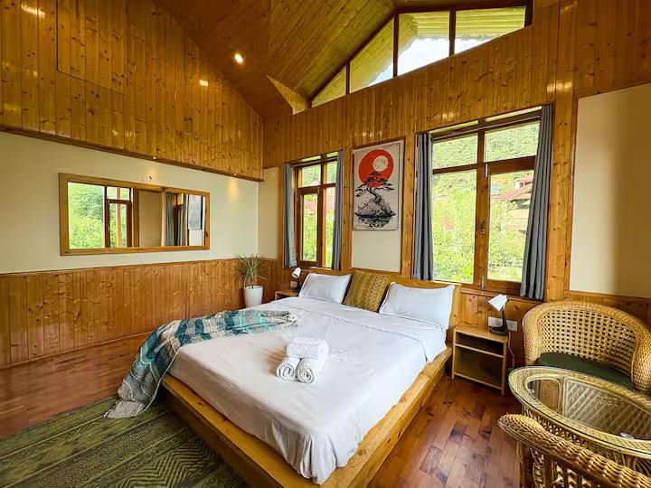 Wooden Attic Room with Balcony x Solis Nature Wooden Attic Room with Balcony x Solis Nature