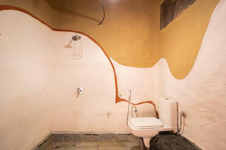 Posh MUDroom in an Art residency x Solis Nature