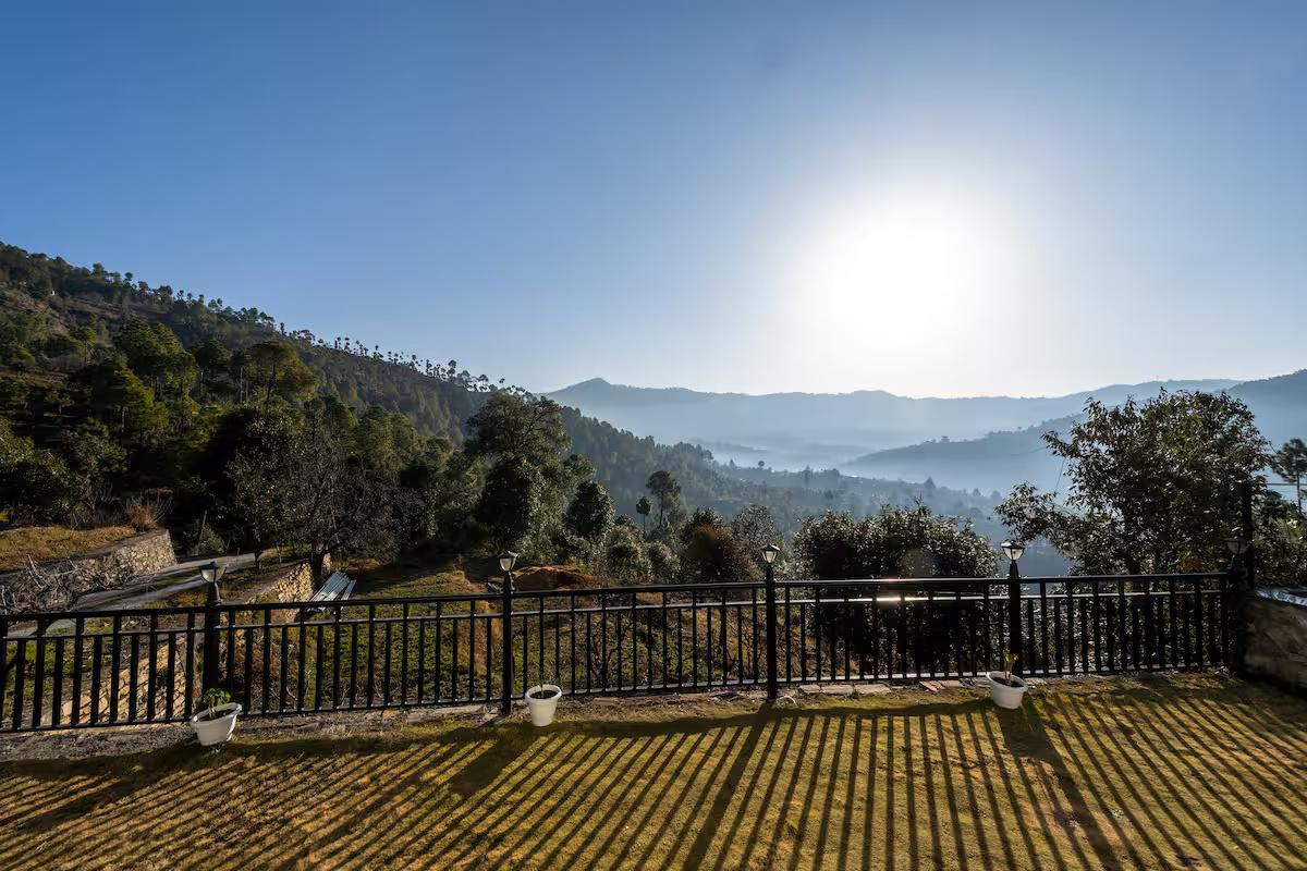 Cosy Cottage with 5 Star Views x Solis Nature
