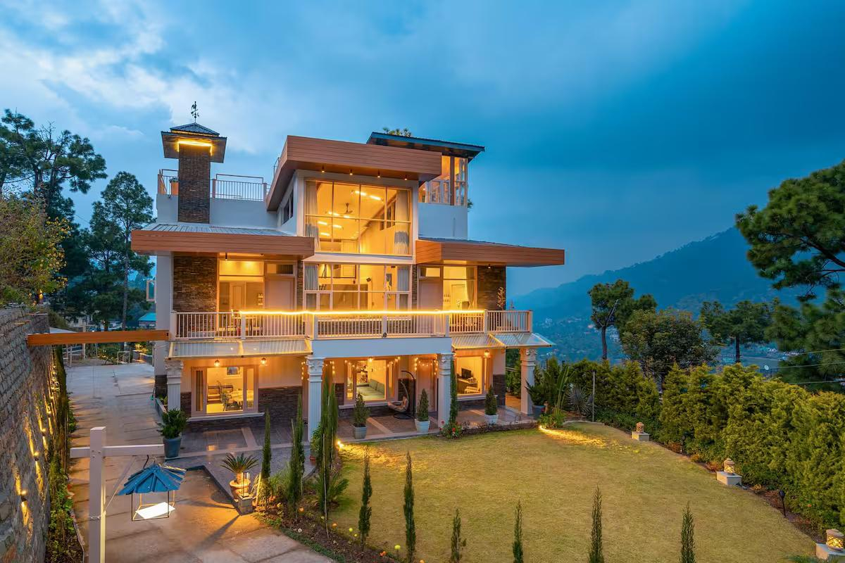 Luxe Villa with Pool & more near Kasauli x Solis Nature