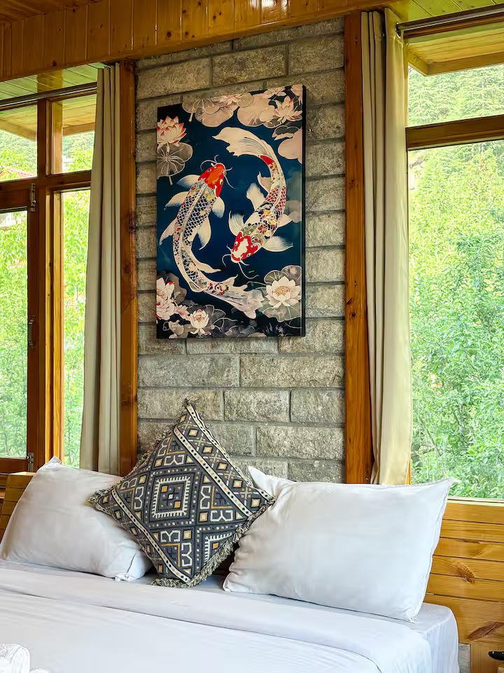 Rustic Stone Room with Balcony x Solis Nature Rustic Stone Room with Balcony x Solis Nature
