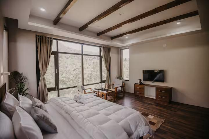 3 Luxurious Room in a Villa x Solis Nature 3 Luxurious Room in a Villa x Solis Nature