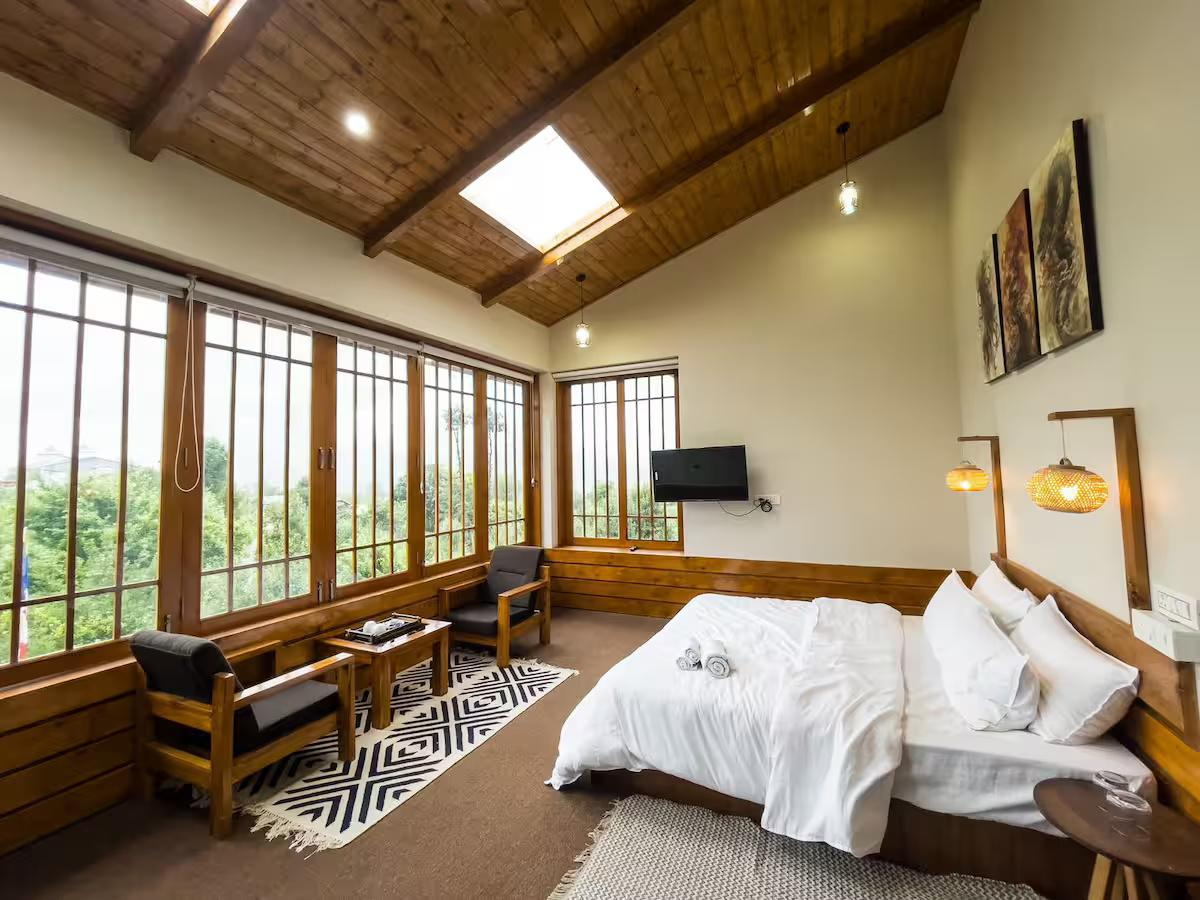 2 Luxurious Room with Balcony and Bathtu x Solis Nature 2 Luxurious Room with Balcony and Bathtu x Solis Nature