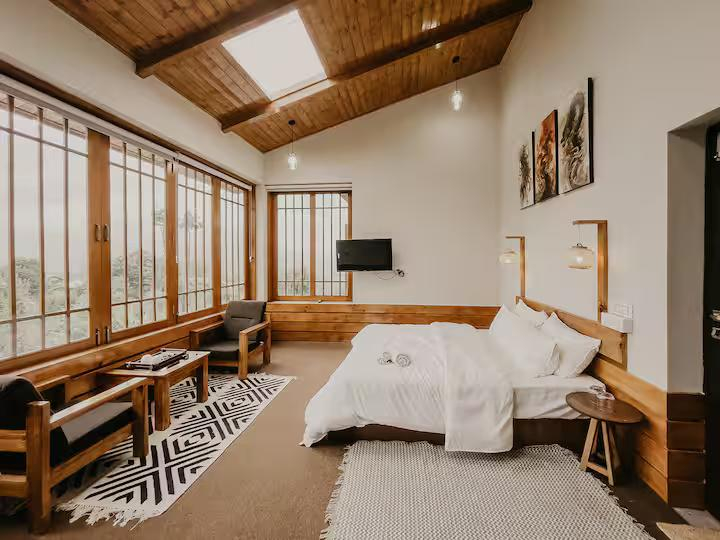2 Luxurious Room with Balcony and Bathtu x Solis Nature 2 Luxurious Room with Balcony and Bathtu x Solis Nature