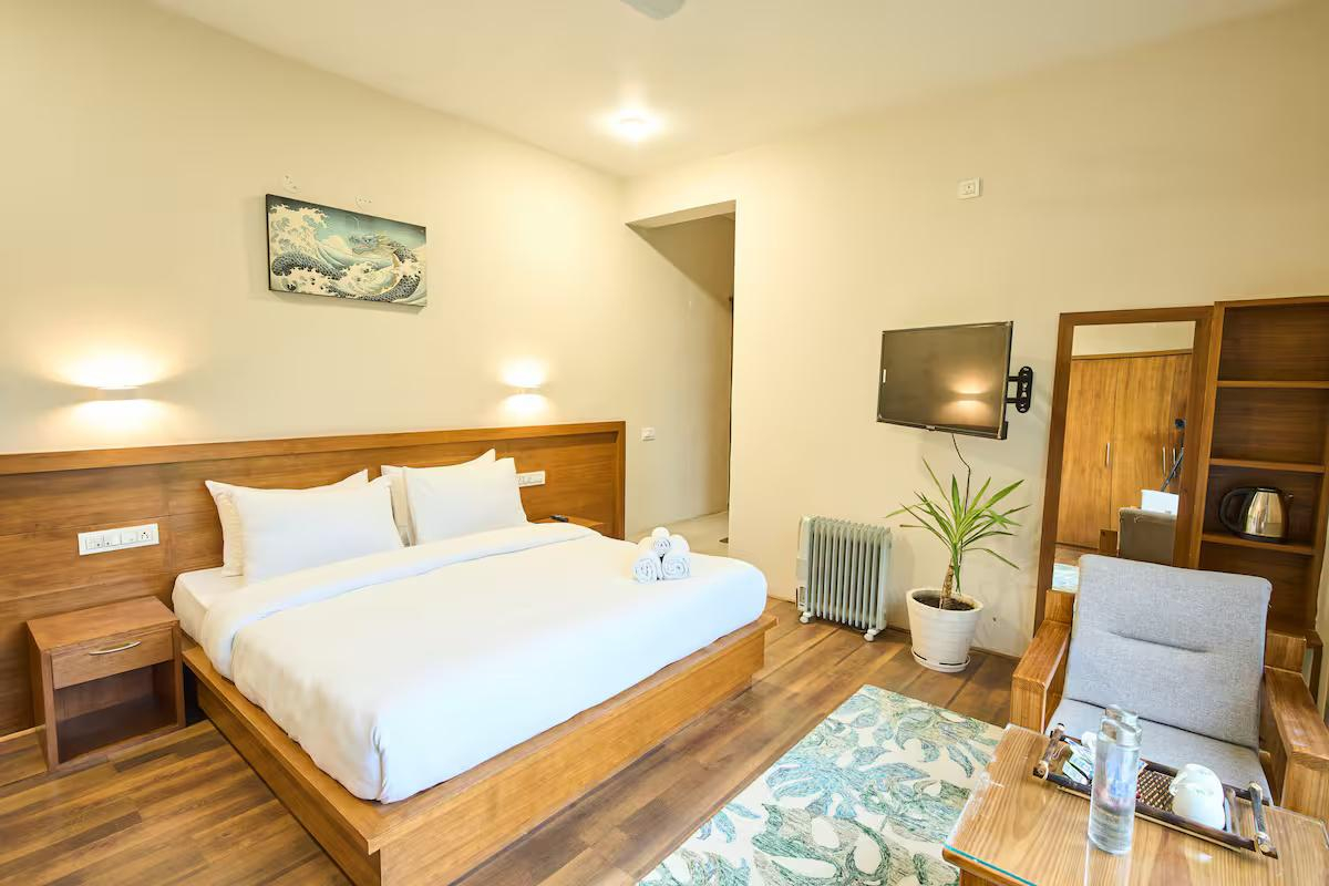 Most Affordable Luxurious Room in Villa x Solis Nature Most Affordable Luxurious Room in Villa x Solis Nature