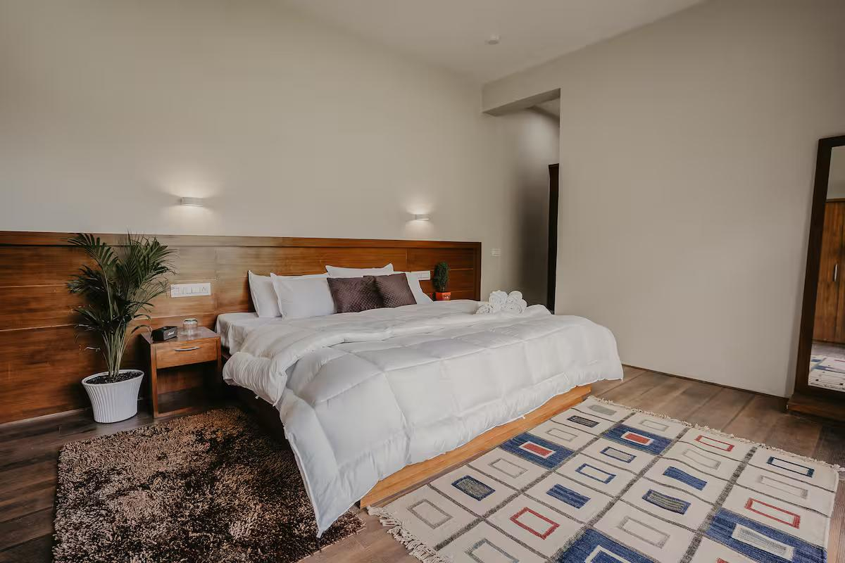 Most Affordable Luxurious Room in Villa x Solis Nature Most Affordable Luxurious Room in Villa x Solis Nature