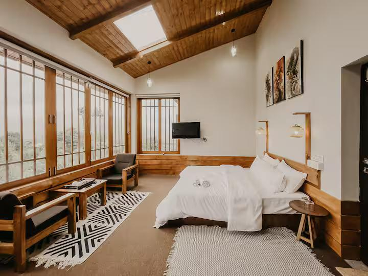 Spacious-Boutique Room in a Luxurious Vi x Solis Nature Spacious-Boutique Room in a Luxurious Vi x Solis Nature
