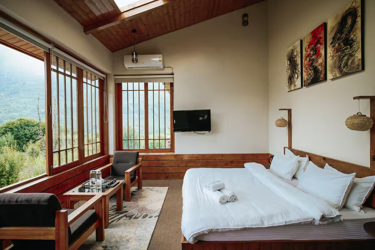 Spacious-Boutique Room in a Luxurious Vi x Solis Nature Spacious-Boutique Room in a Luxurious Vi x Solis Nature