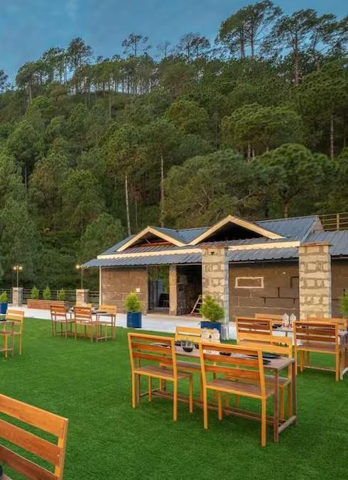 Tatva Nest: Scenic 2bhk x Solis Nature