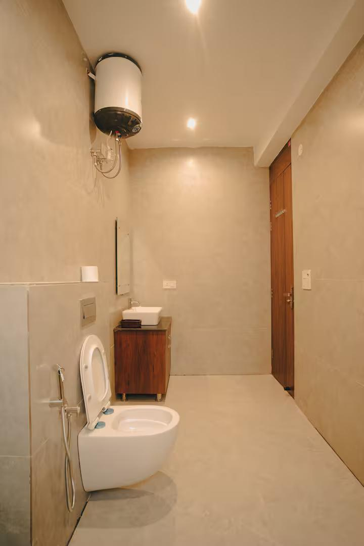 Tatva Nest: Scenic 2bhk x Solis Nature