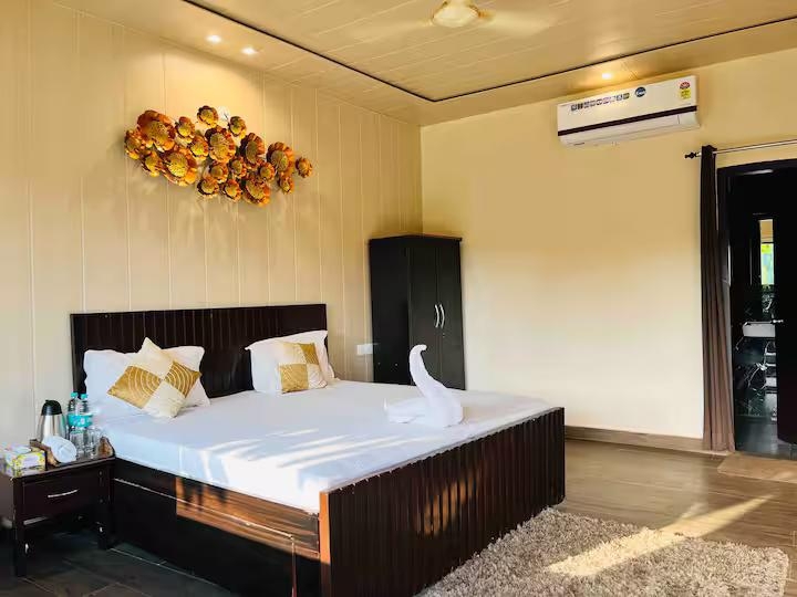 7 Bedroom Luxury Resort, Pool & Garden x Solis Nature