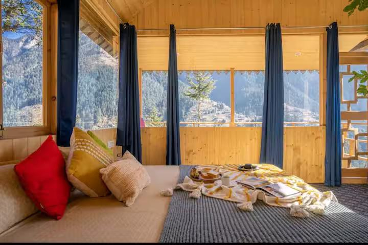 charming treehouse in Jibhi x Solis Nature charming treehouse in Jibhi x Solis Nature