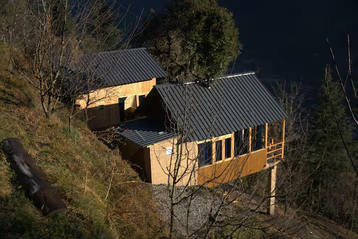 charming treehouse in Jibhi x Solis Nature charming treehouse in Jibhi x Solis Nature