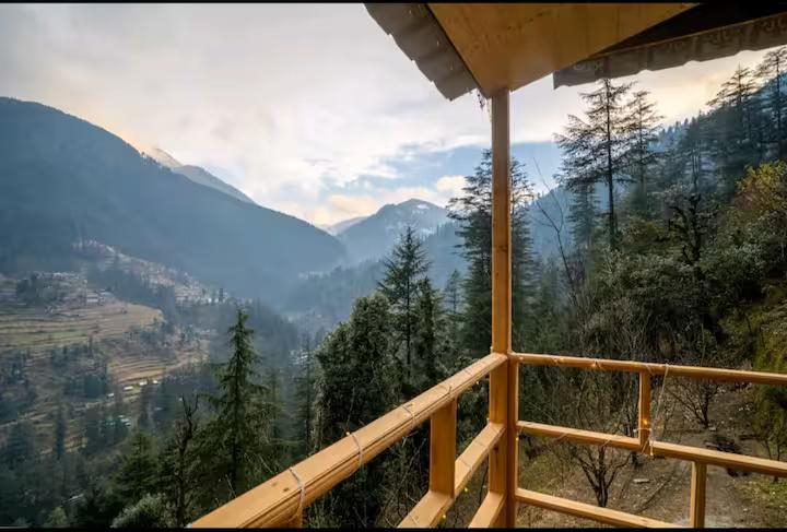 charming treehouse in Jibhi x Solis Nature charming treehouse in Jibhi x Solis Nature