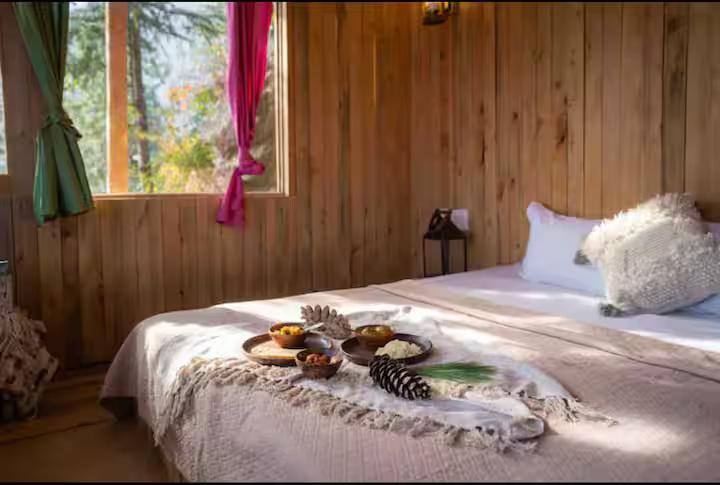 Rustic Treehouse Tandi x Solis Nature Rustic Treehouse Tandi x Solis Nature