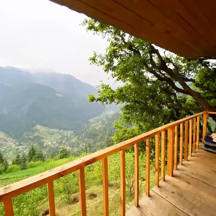 Rustic Treehouse Tandi x Solis Nature Rustic Treehouse Tandi x Solis Nature