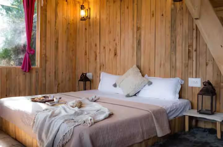 Rustic Treehouse Tandi x Solis Nature Rustic Treehouse Tandi x Solis Nature