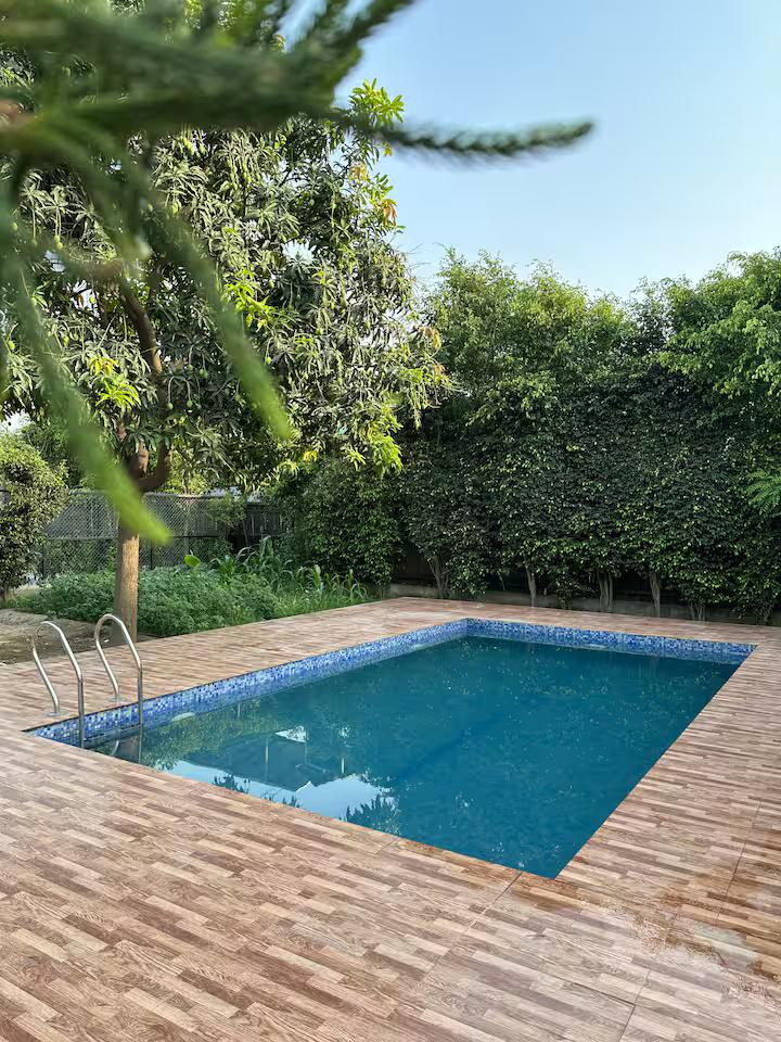 Ultimate Farm Getaway x Solis Nature