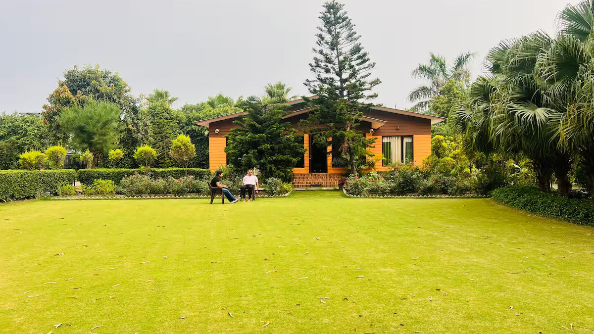 Ultimate Farm Getaway x Solis Nature