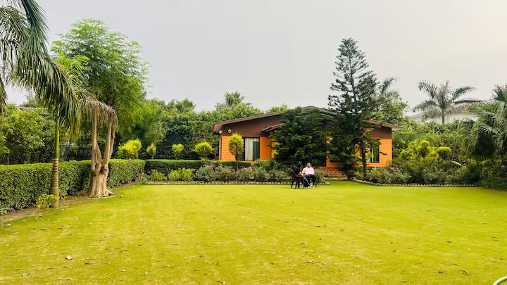 Ultimate Farm Getaway x Solis Nature