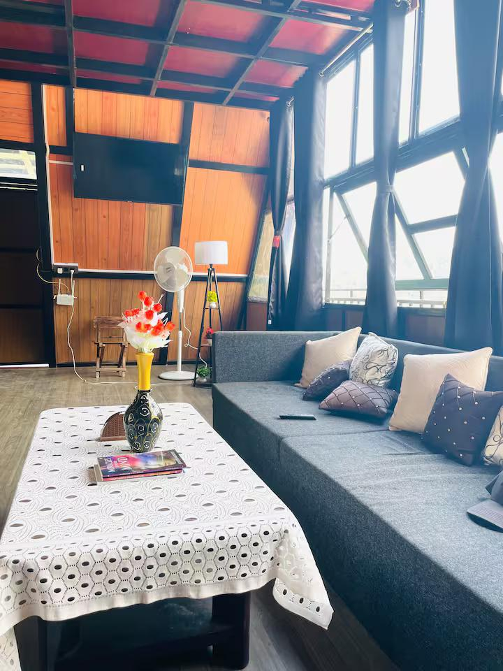 A-Frame With Jaccuzi x Solis Nature