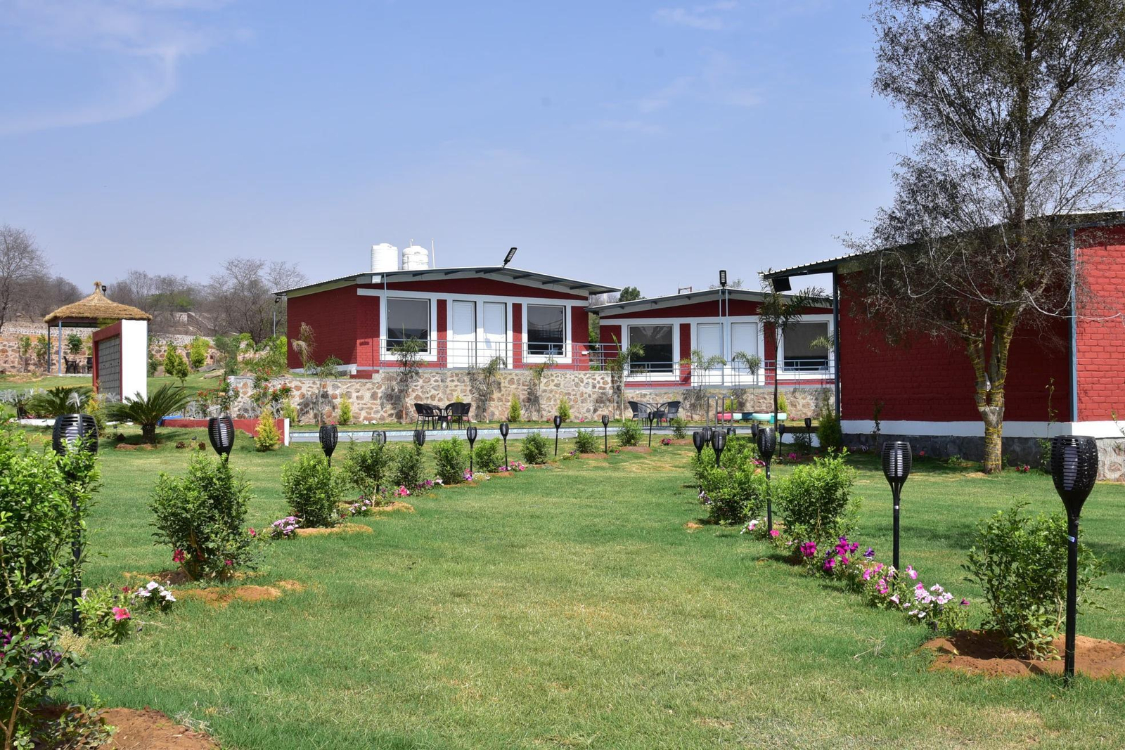 Wildside Cottage x Solis Nature Wildside Cottage x Solis Nature