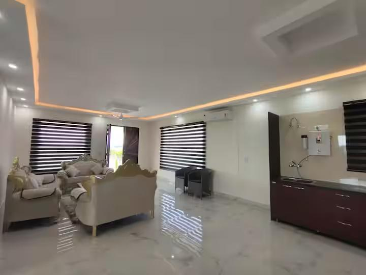 Blue Haven Villa – Noida x Solis Nature