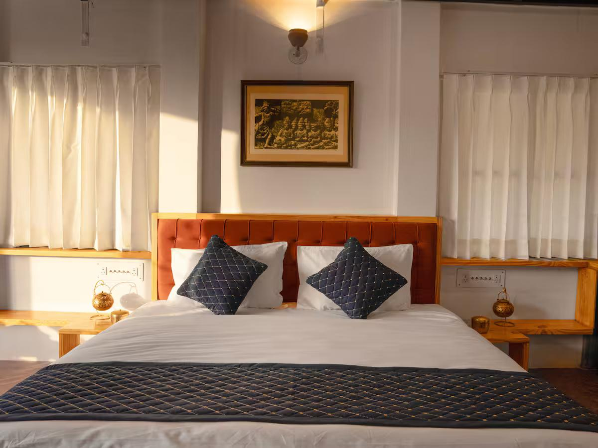 Udaipur Eco Stay Farm x Solis Nature
