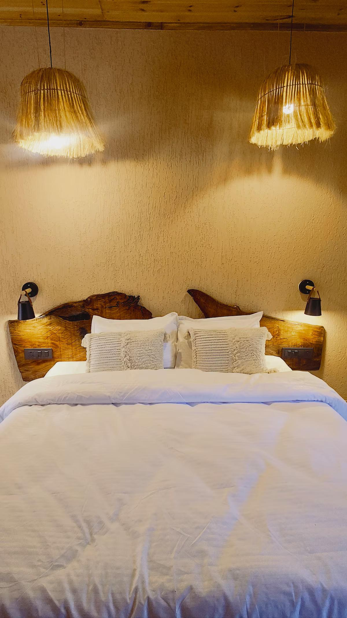 The Brookstone Retreat x Solis Nature The Brookstone Retreat x Solis Nature