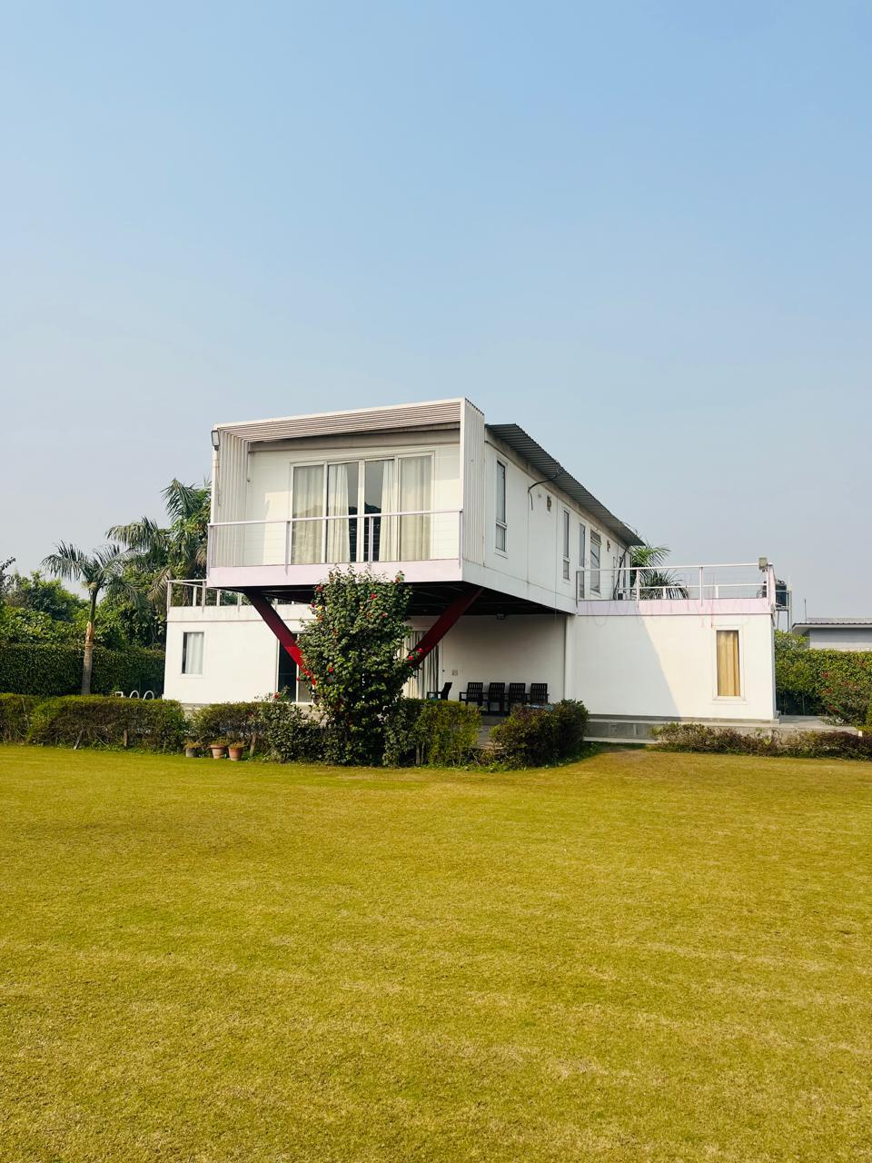 Tara Riverside Farm! Poolside Getaway in x Solis Nature