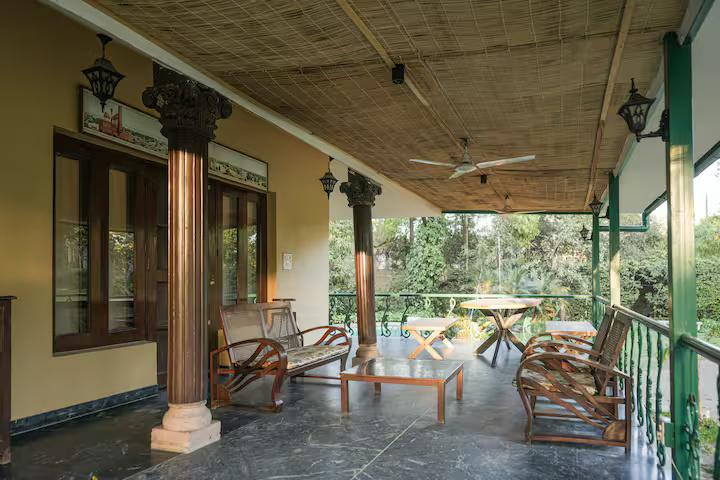 Luxury Farmhouse near Golf Course x Solis Nature