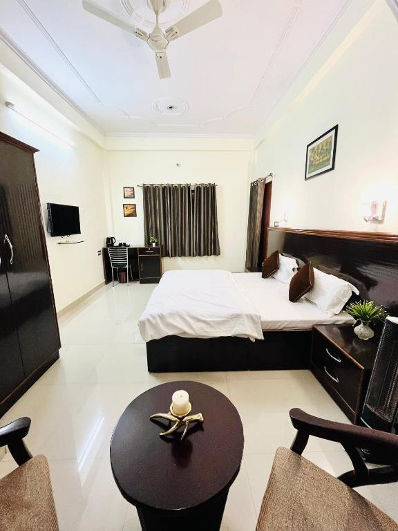 Alibaba's Indiana Homestay x Solis Nature