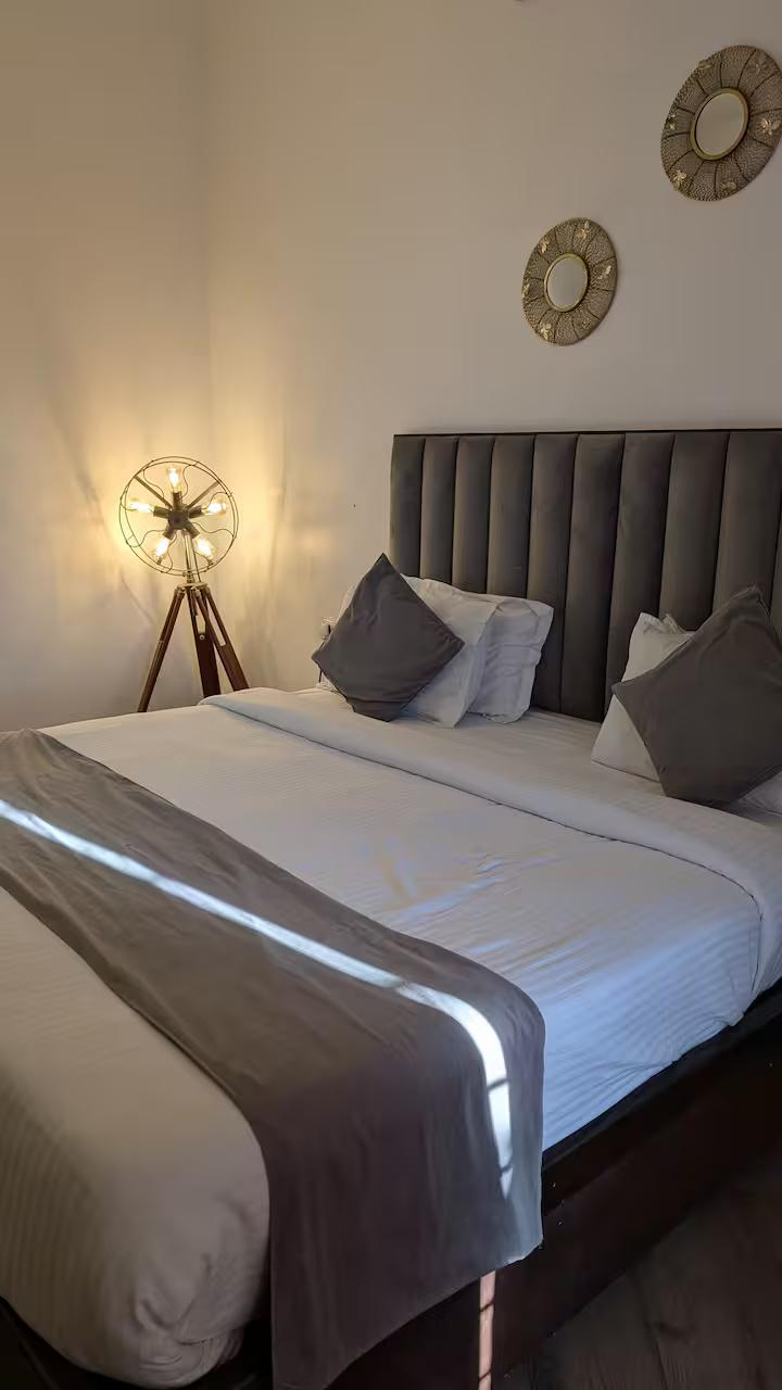 Luxury Villa Stay in Sukher x Solis Nature