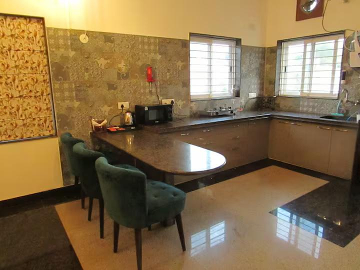 Luxury Villa Stay in Sukher x Solis Nature
