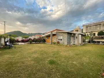 2BHK Private Villa with Pool x Solis Nature