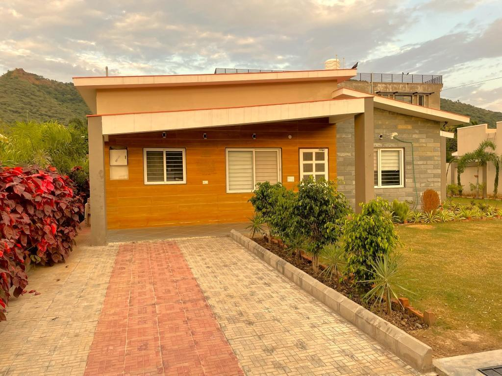 2BHK Private Villa with Pool x Solis Nature