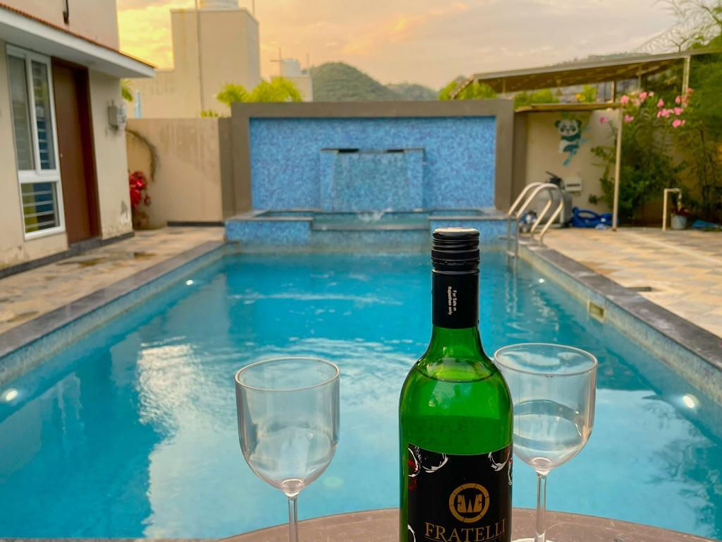 2BHK Private Villa with Pool x Solis Nature