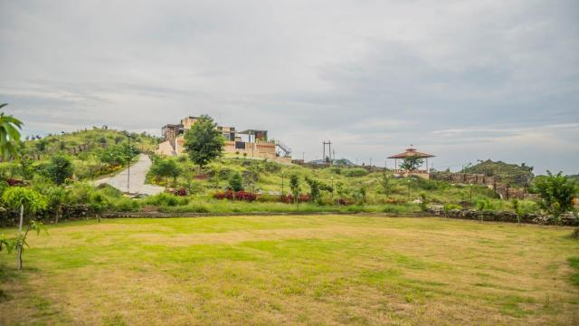 4BHK Luxuries Villa With Pool x Solis Nature